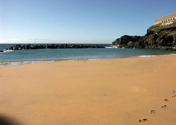 Big Penthouse, Air Conditioning And Ocean Views *