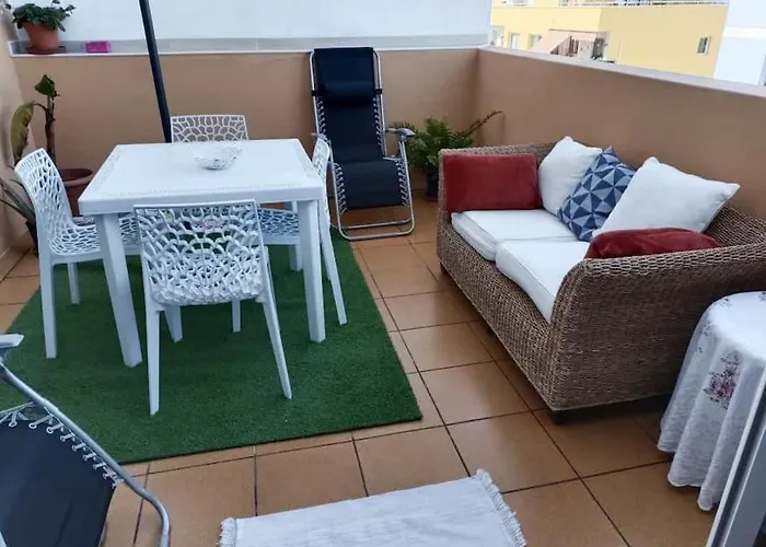 Big Penthouse, Air Conditioning And Ocean Views *